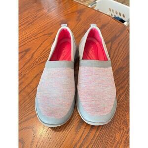 Crocs Busy Day Round Toe Comfort Slip On Pink Gray Size 6